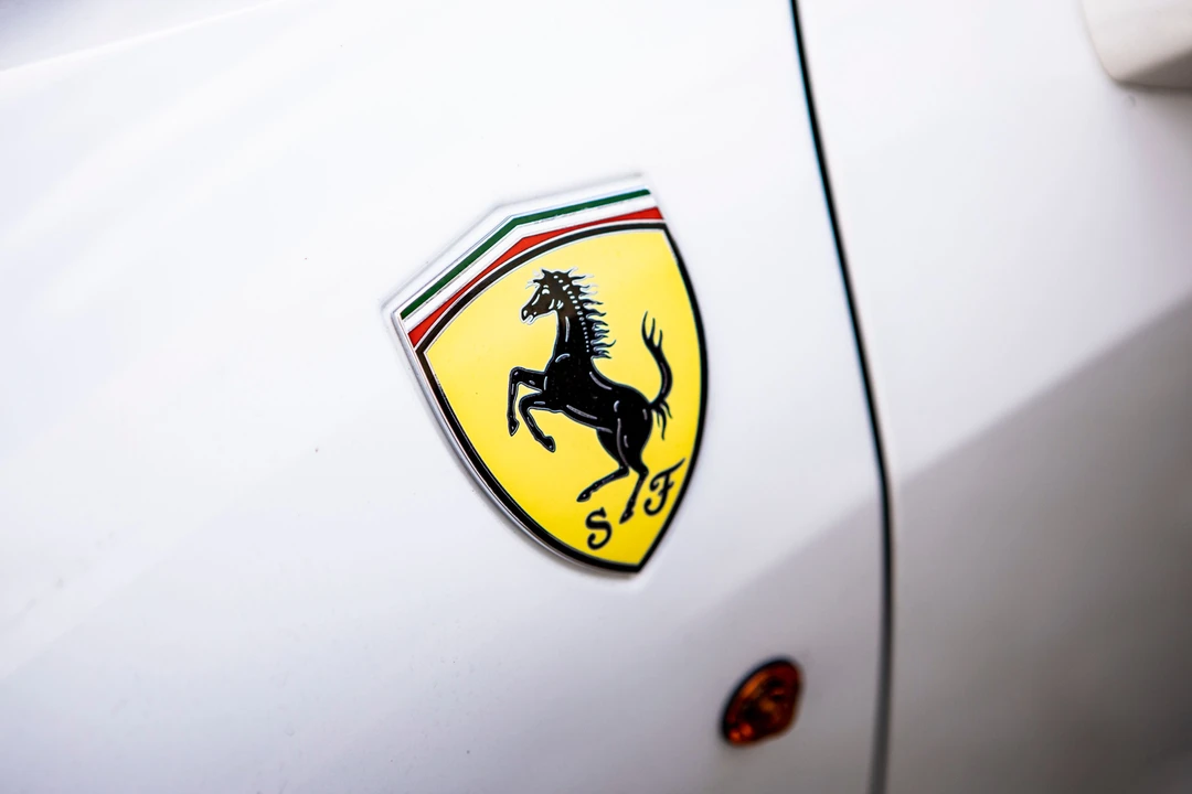 2016 Ferrari 458 Speciale - Image 15 of 31
