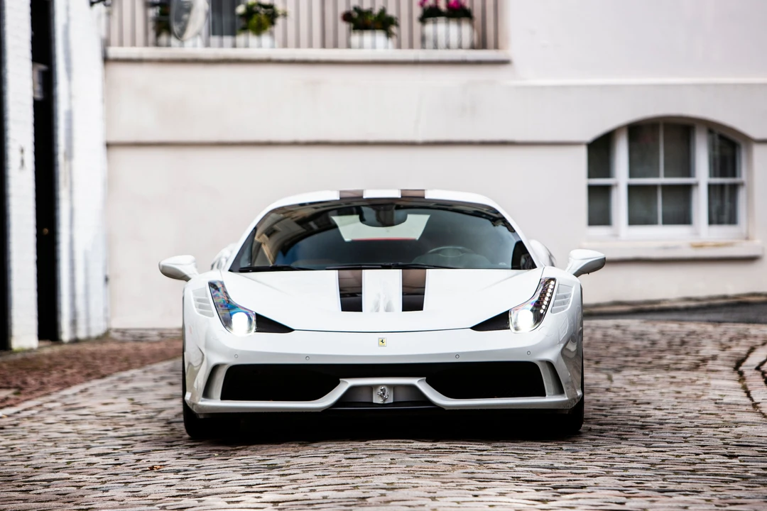 2016 Ferrari 458 Speciale - Image 12 of 31