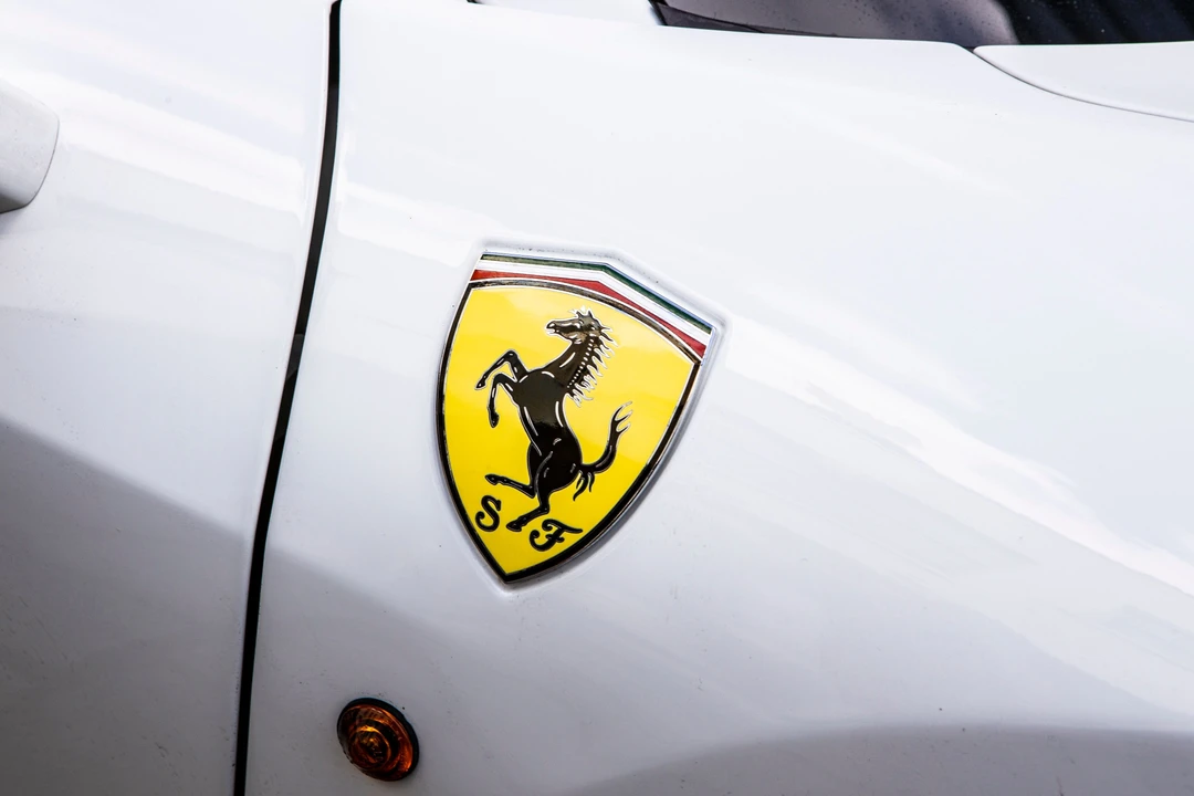 2016 Ferrari 458 Speciale - Image 13 of 31