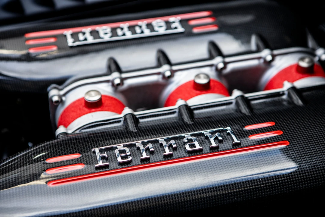 2016 Ferrari 458 Speciale - Image 29 of 31