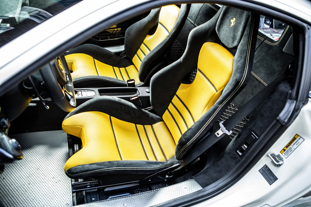 2016 Ferrari 458 Speciale - Image 19 of 31