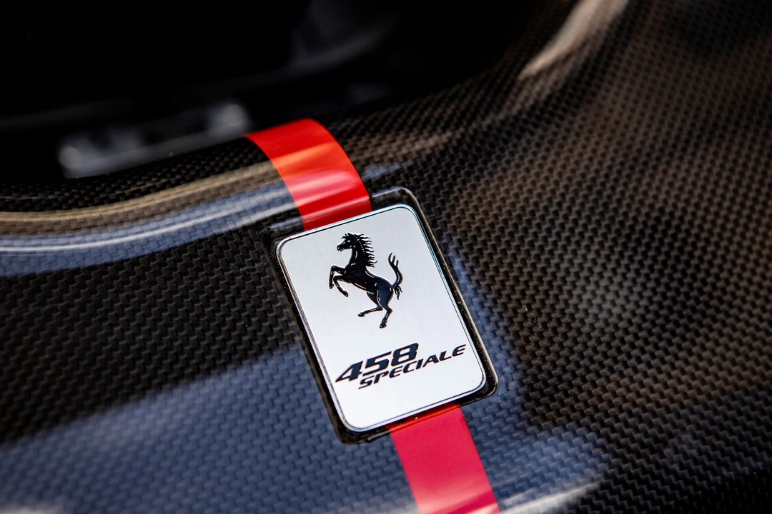 2016 Ferrari 458 Speciale - Image 12 of 31