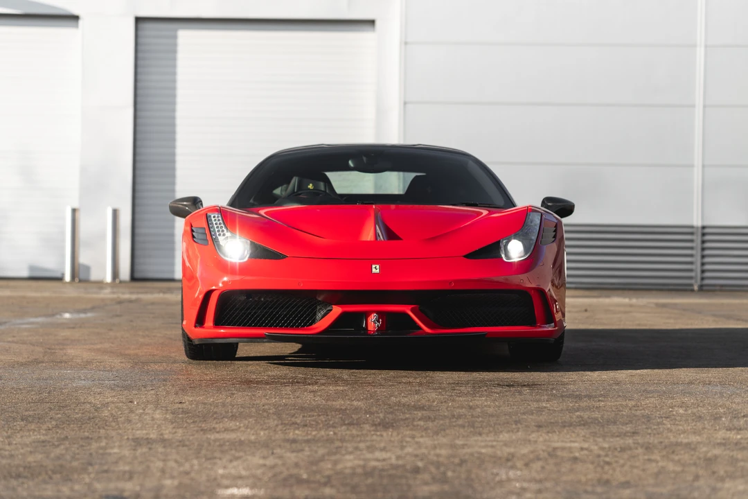 2016 Ferrari 458 Speciale - Image 2 of 31
