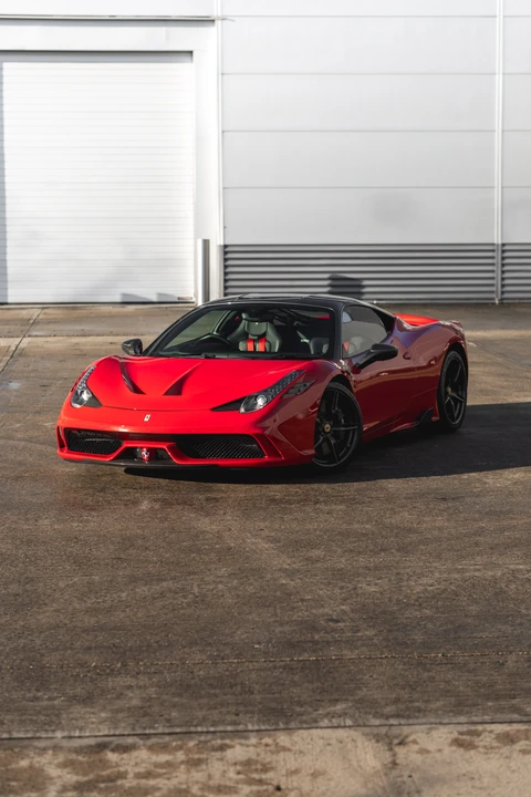 2016 Ferrari 458 Speciale - Image 16 of 31