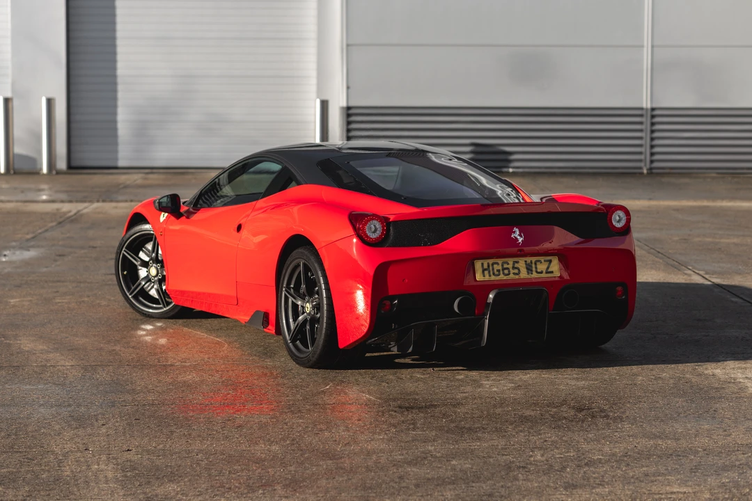 2016 Ferrari 458 Speciale - Image 13 of 31