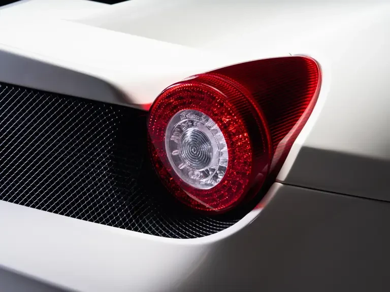 2016 Ferrari 458 Speciale - Image 30 of 31