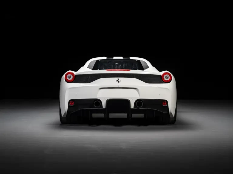2016 Ferrari 458 Speciale - Image 9 of 31