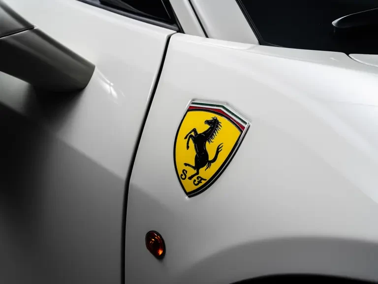 2016 Ferrari 458 Speciale - Image 26 of 31