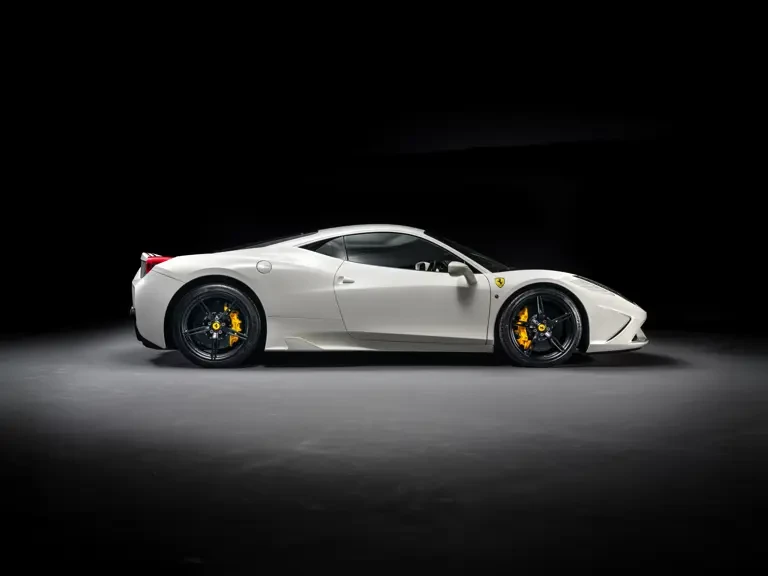 2016 Ferrari 458 Speciale - Image 6 of 31