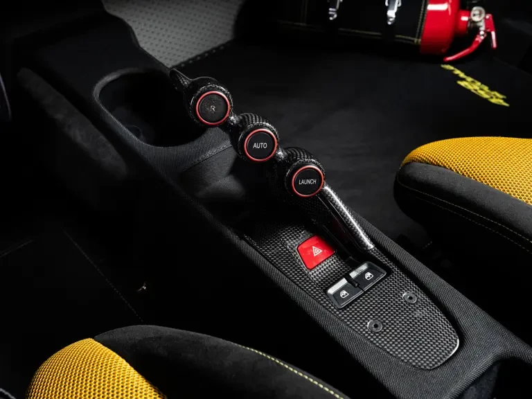 2016 Ferrari 458 Speciale - Image 14 of 31