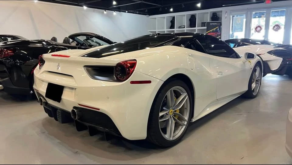 2016 Ferrari 488 GTB - Image 3 of 15