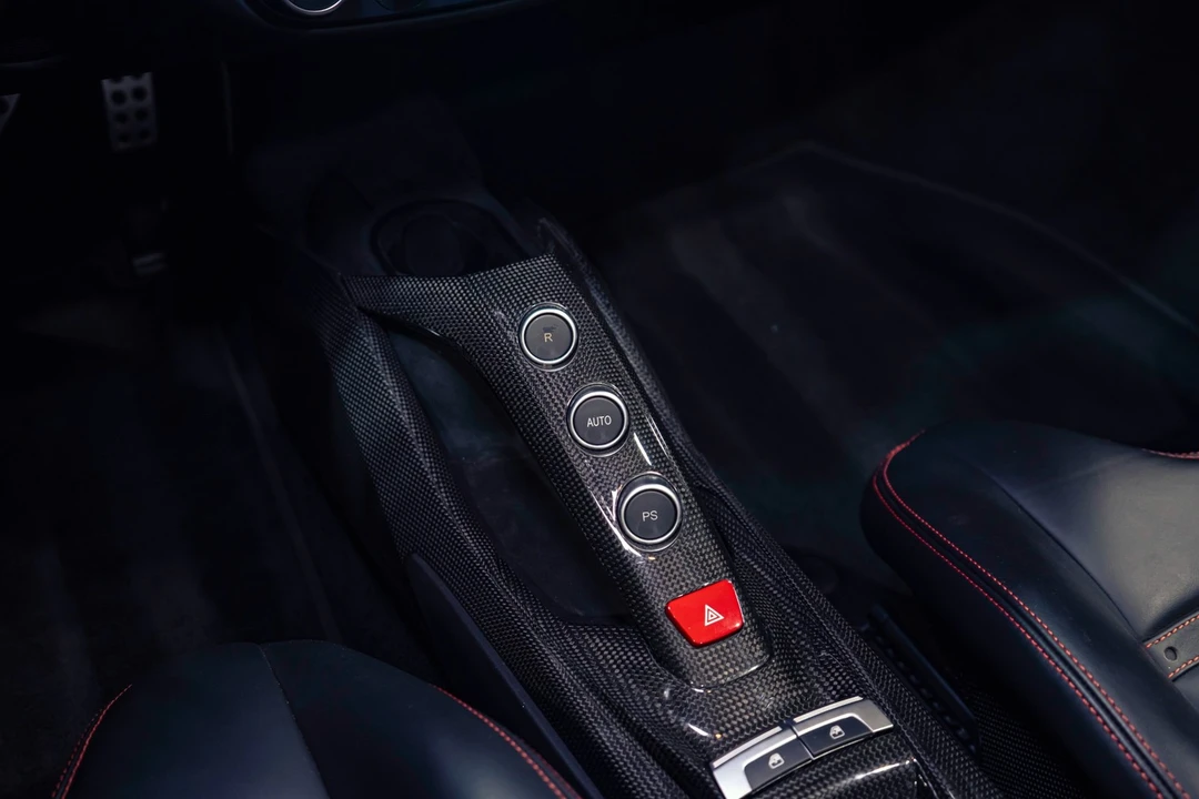 2016 Ferrari 488 GTB - Image 30 of 31