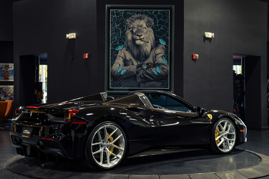 2016 Ferrari 488 GTB - Image 14 of 31