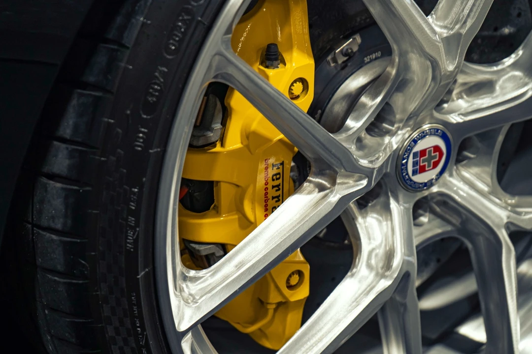 2016 Ferrari 488 GTB - Image 24 of 31