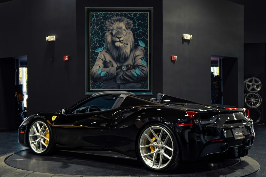 2016 Ferrari 488 GTB - Image 4 of 31