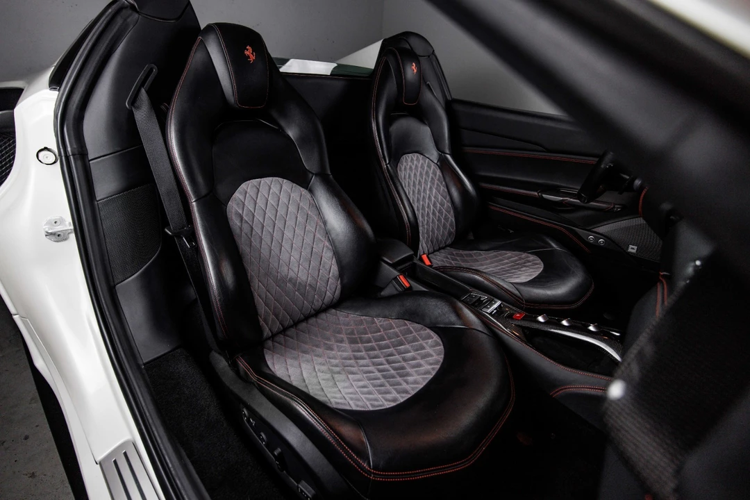 2016 Ferrari 488 GTB - Image 11 of 21