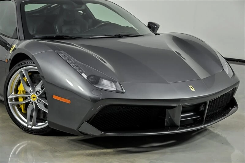 2016 Ferrari 488 GTB - Image 2 of 25