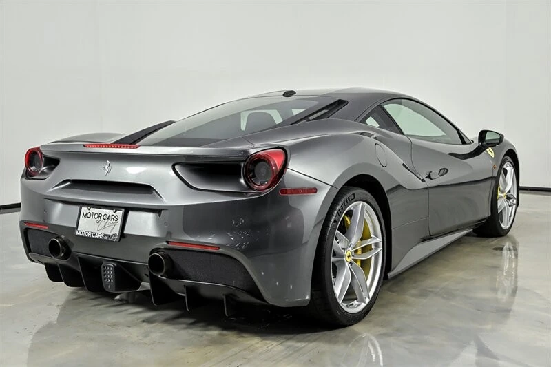 2016 Ferrari 488 GTB - Image 9 of 25