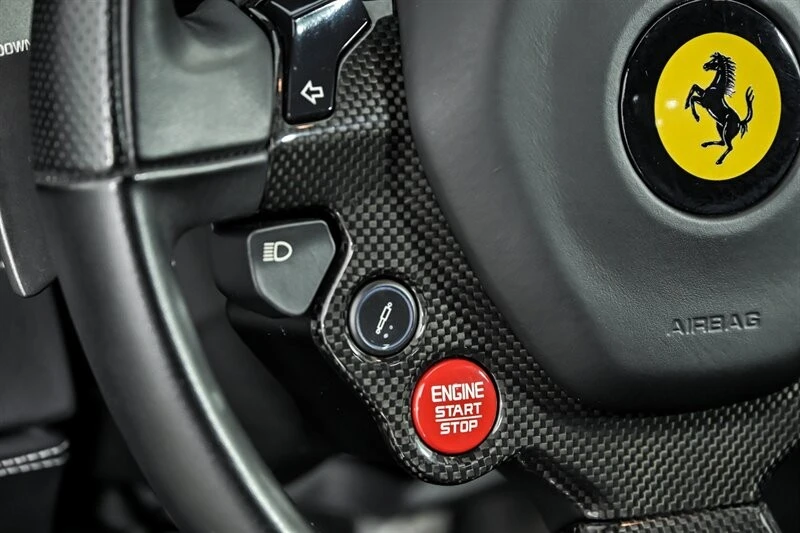 2016 Ferrari 488 GTB - Image 18 of 25