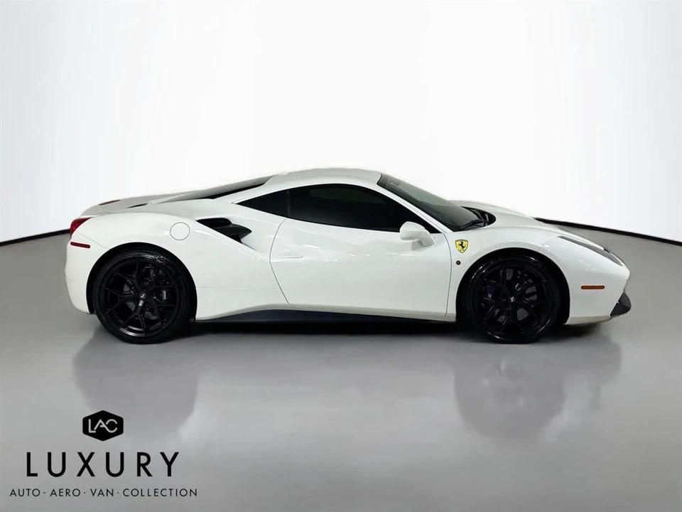 2016 Ferrari 488 GTB - Image 3 of 12