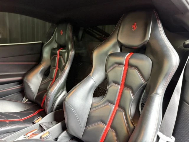 2016 Ferrari 488 GTB - Image 27 of 30