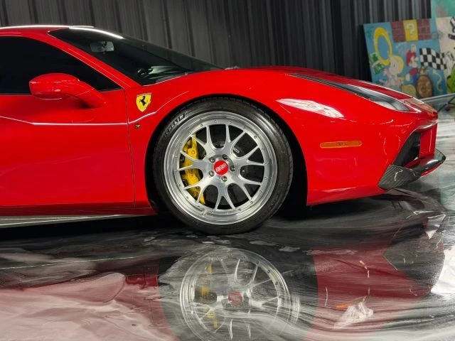 2016 Ferrari 488 GTB - Image 10 of 30