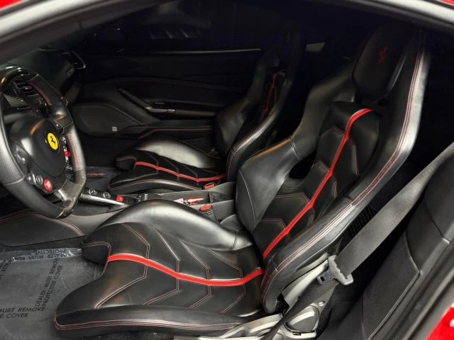 2016 Ferrari 488 GTB - Image 26 of 30