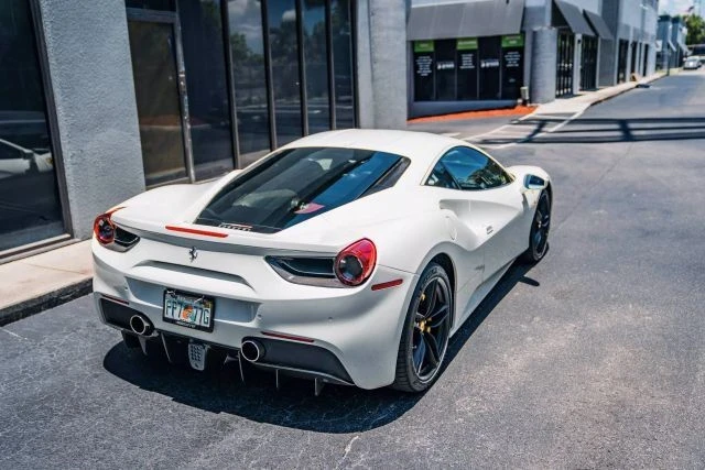 2016 Ferrari 488 GTB - Image 6 of 18