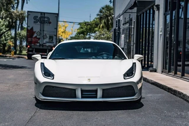 2016 Ferrari 488 GTB - Image 3 of 18