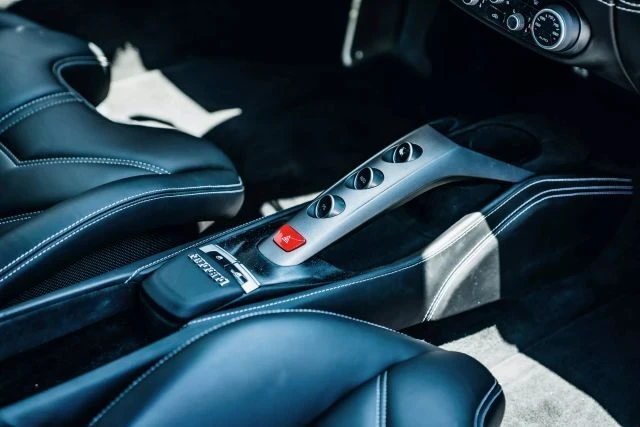 2016 Ferrari 488 GTB - Image 18 of 18