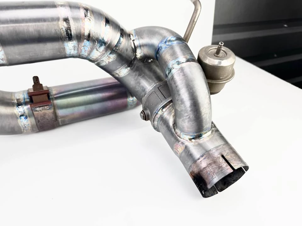 2016 Parts & Memorabilia Mechanical Components - Image 7 of 10