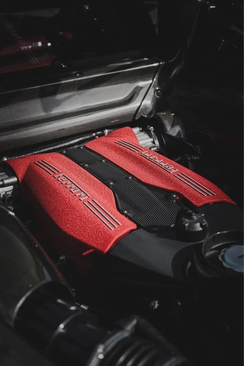 2016 Ferrari 488 GTB - Image 5 of 9