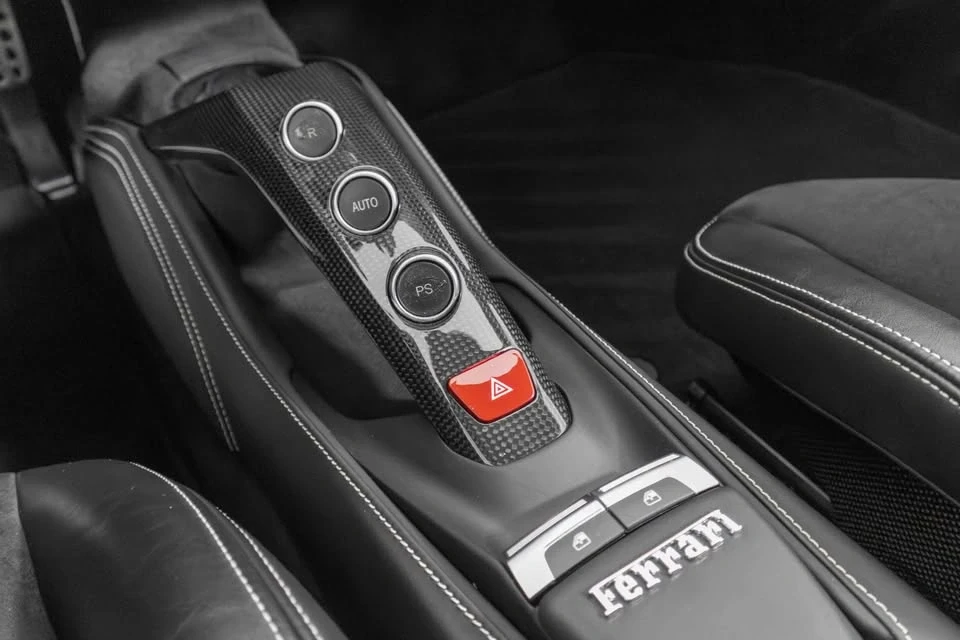2016 Ferrari 488 GTB - Image 16 of 19
