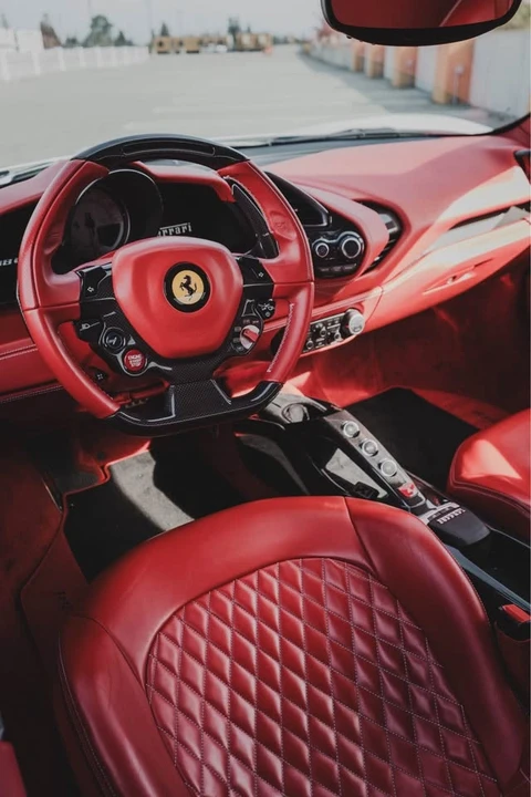 2016 Ferrari 488 GTB - Image 6 of 9