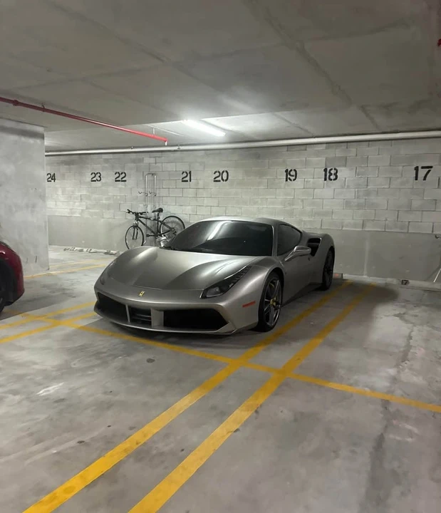2016 Ferrari 488 GTB - Image 2 of 6