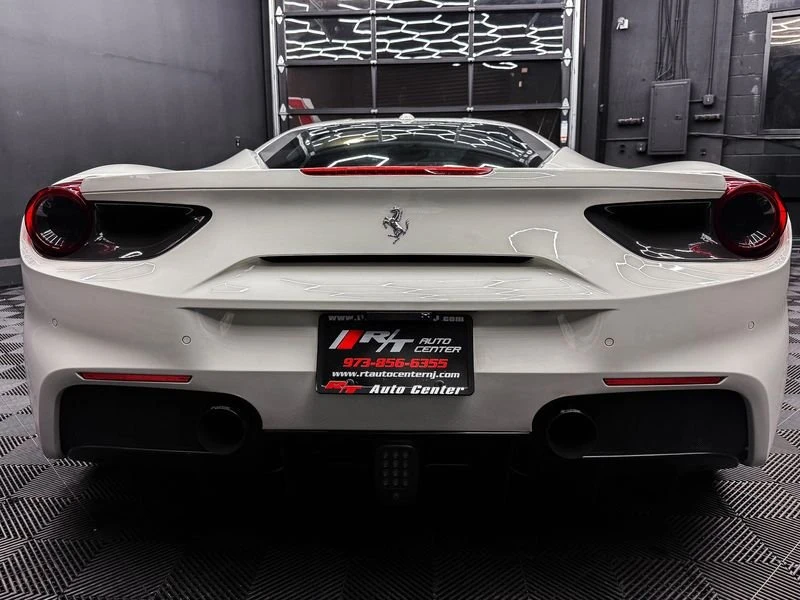 2016 Ferrari 488 GTB - Image 13 of 18