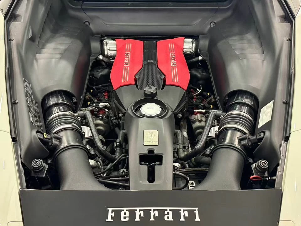 2016 Ferrari 488 GTB - Image 12 of 20