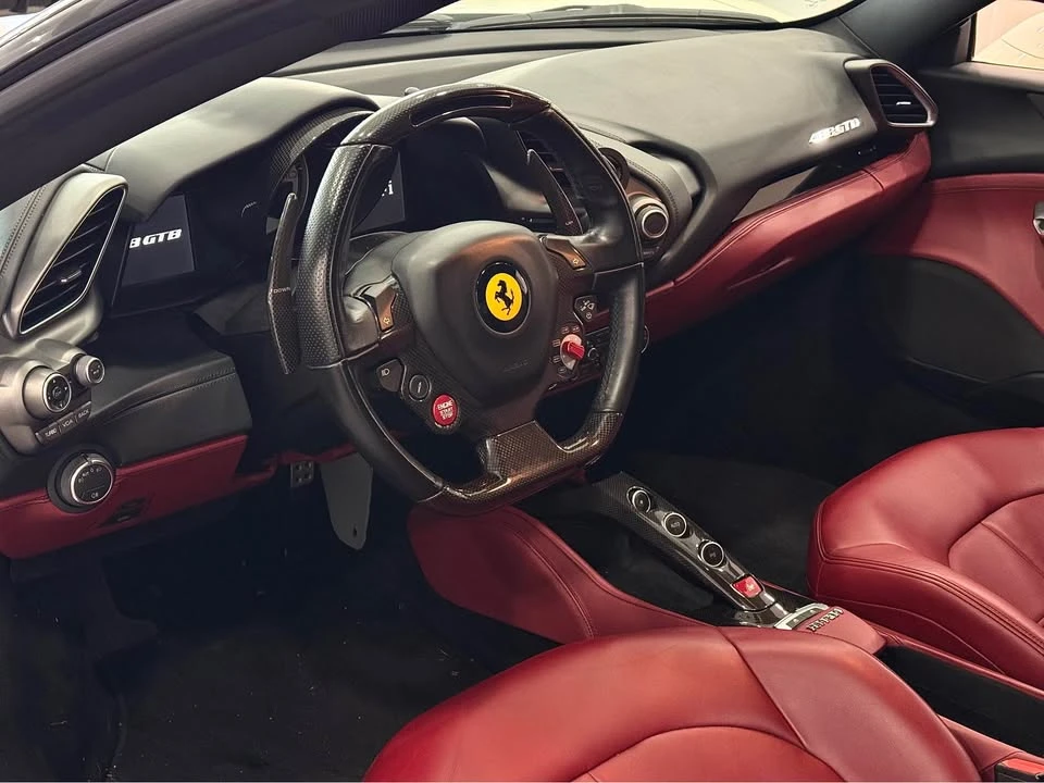 2016 Ferrari 488 GTB - Image 8 of 14