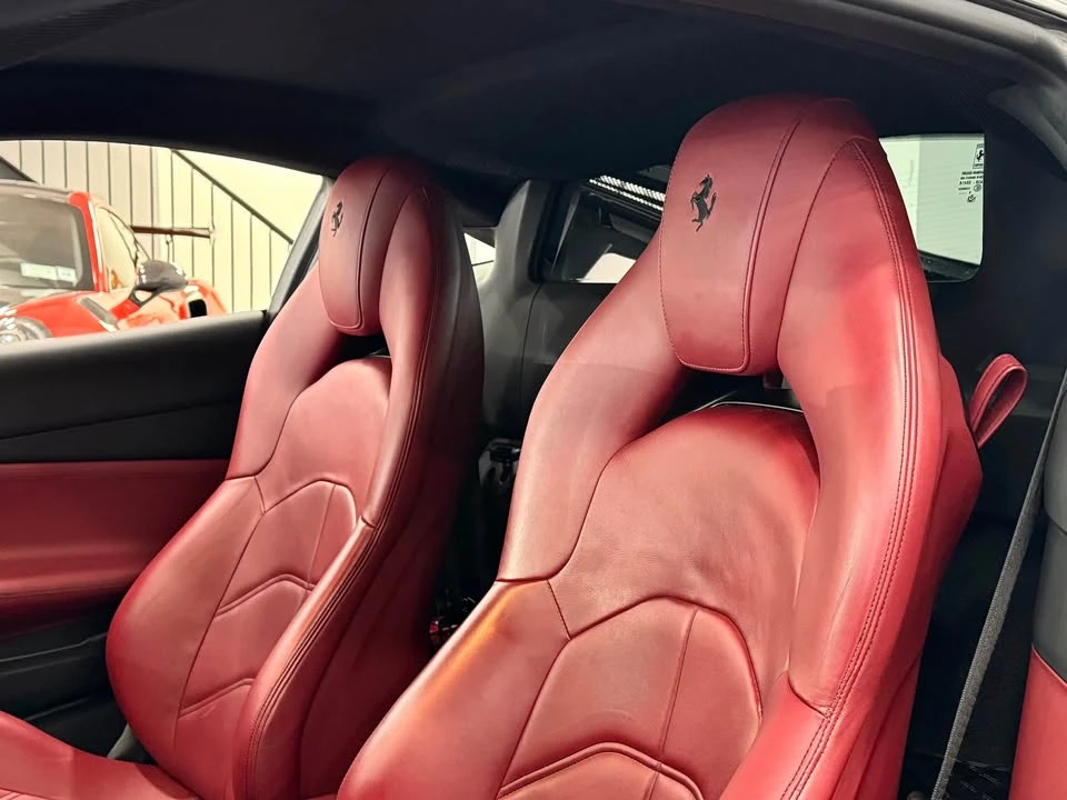 2016 Ferrari 488 GTB - Image 9 of 14