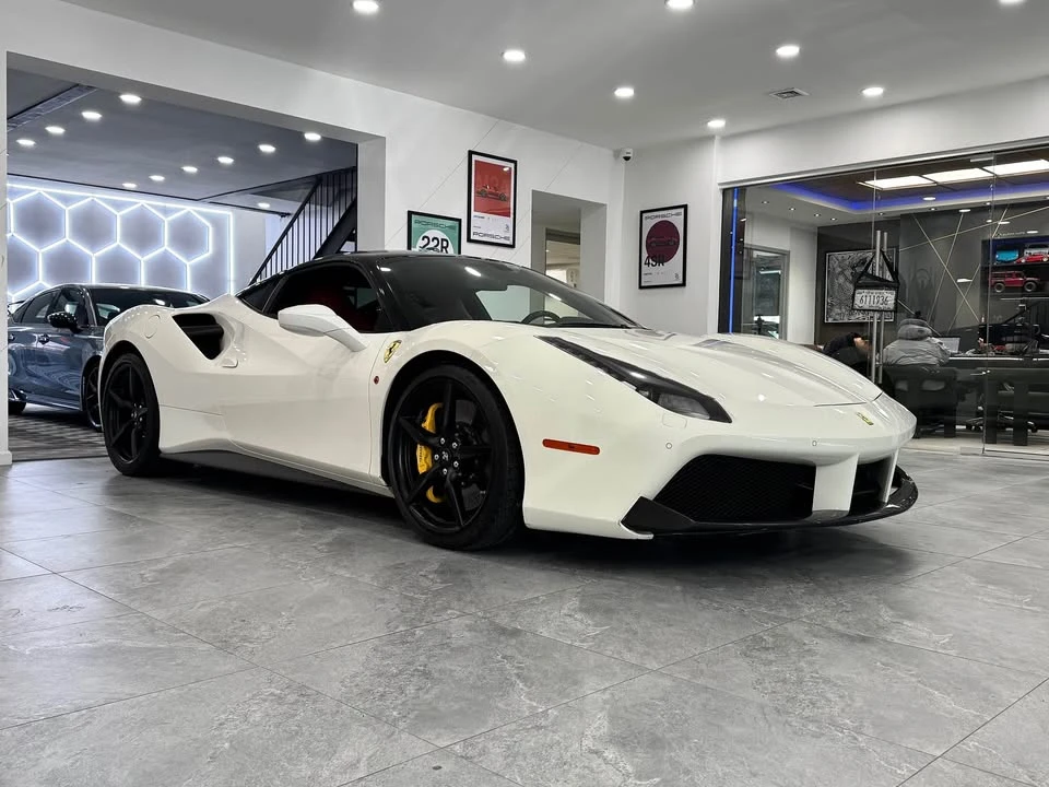 2016 Ferrari 488 GTB - Image 3 of 14