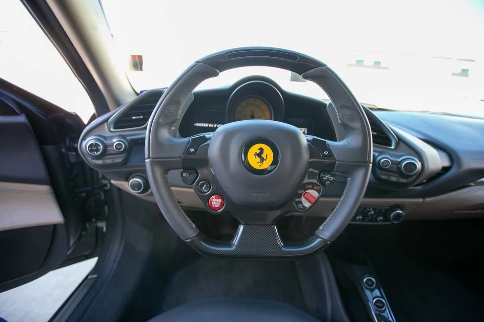 2016 Ferrari 488 GTB - Image 14 of 20