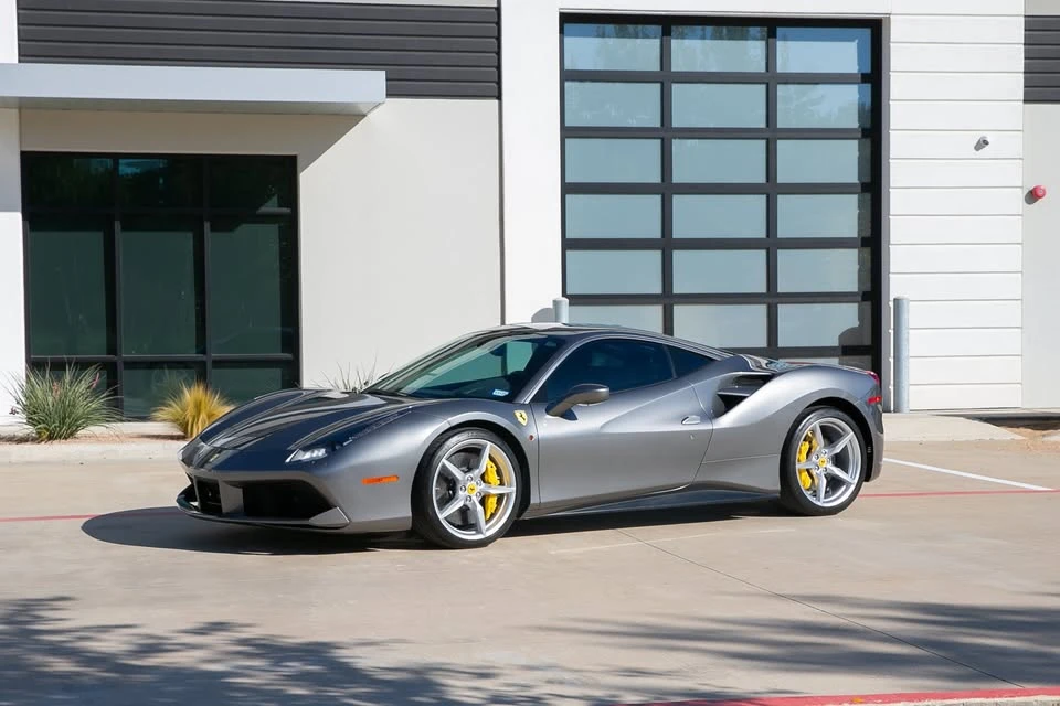 2016 Ferrari 488 GTB - Image 2 of 20