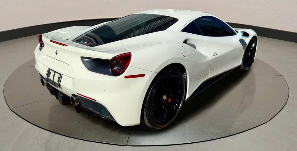 2016 Ferrari 488 GTB - Image 6 of 19