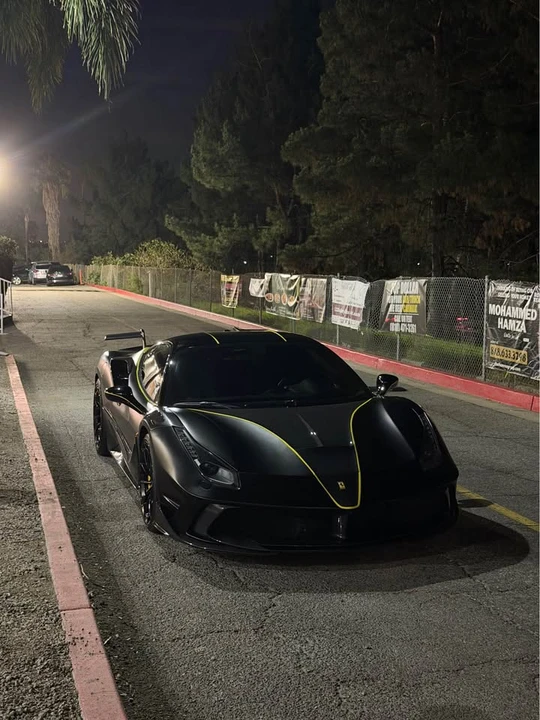 2016 Ferrari 488 GTB - Image 5 of 5