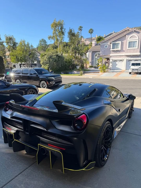 2016 Ferrari 488 GTB - Image 2 of 5