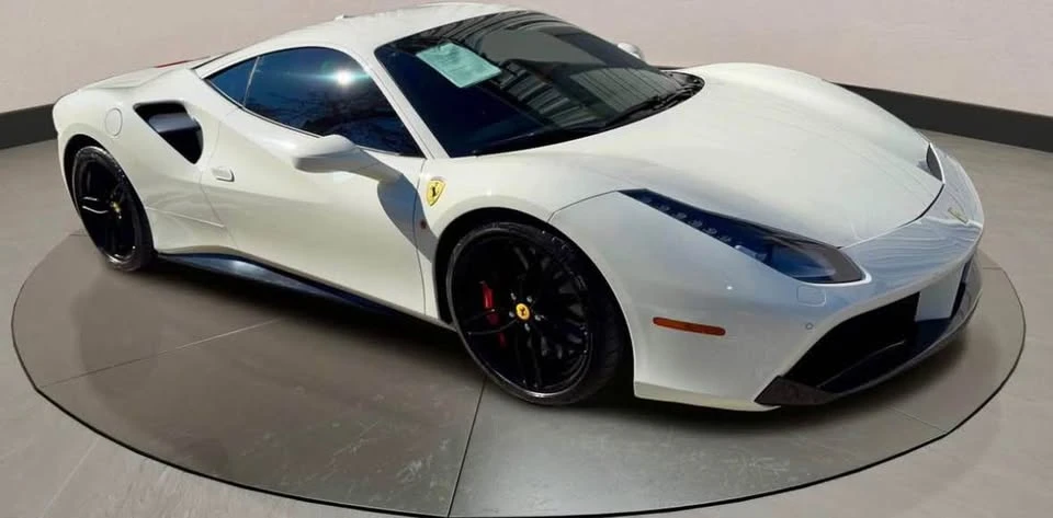2016 Ferrari 488 GTB - Image 5 of 20