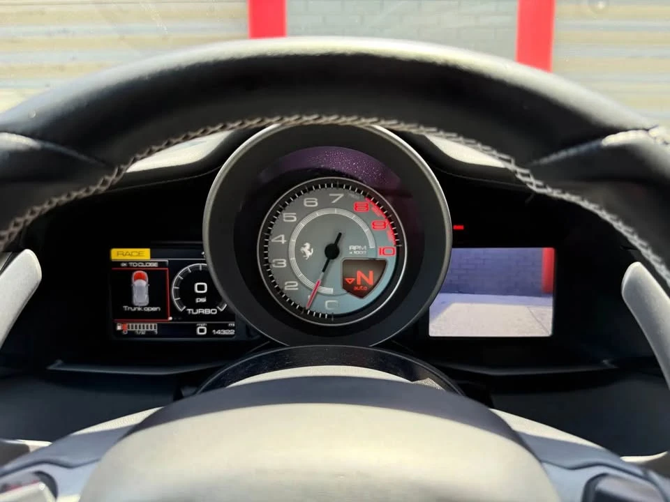2016 Ferrari 488 GTB - Image 17 of 19