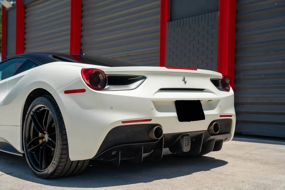 2016 Ferrari 488 GTB - Image 7 of 19