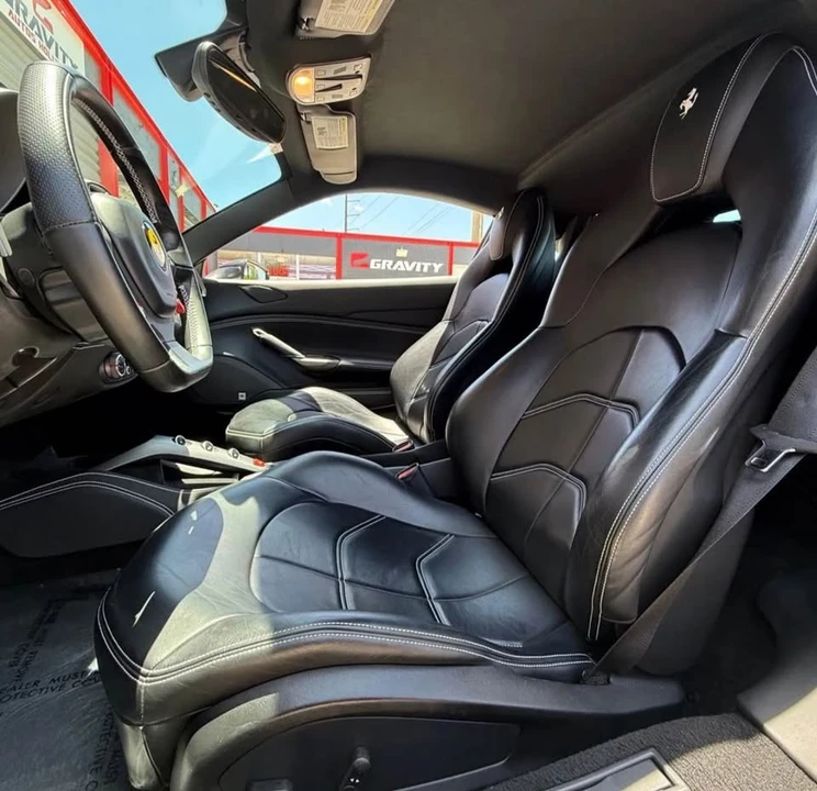 2016 Ferrari 488 GTB - Image 5 of 11