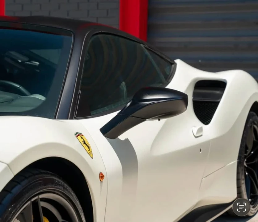 2016 Ferrari 488 GTB - Image 10 of 11